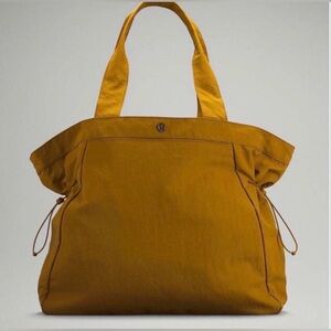 Lululemon Side-Cinch Shopper Bag 18L NWT Mustard/Spice NWT